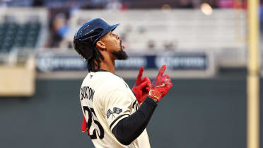 Byron Buxton's solo home run (8)