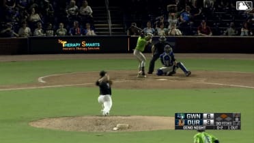 Patrick Clohisy singles on a line drive to center fielder Jacob Melton. Kyle Farmer scores. Patrick Clohisy to 2nd.