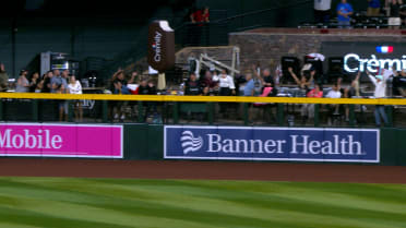 Ketel Marte ties the game, confirmed after review