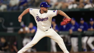 Kirby Yates secures the Rangers' 4-0 victory