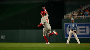 Kyle Schwarber's go-ahead three-run home run (43)