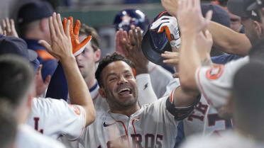 Jose Altuve's three-run home run (18)