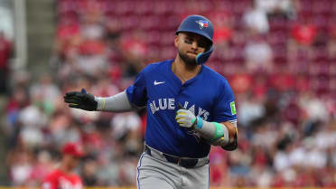 Bo Bichette's three-run home run (18)