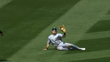 Sam Antonacci's smooth sliding catch