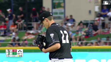 Casey Yamauchi's diving catch