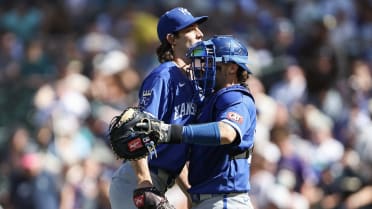 Daniel Lynch IV earns the save