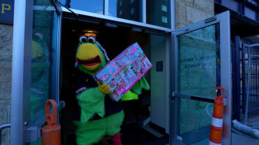 Pirates host annual Winter Wishes Holiday Project