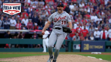 Field View: Tigers final out to advance to ALDS