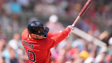 Trevor Story trae 2 con doble 