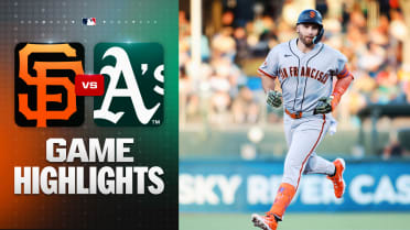 Schmitt, Chapman lead the Giants to 6-4 win