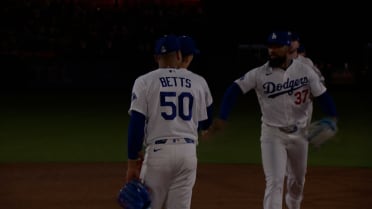 Tanner Scott earns the save