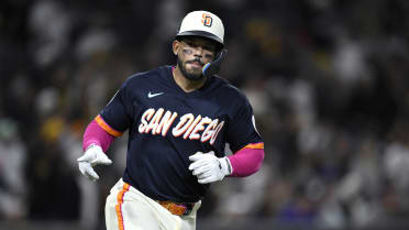 Luis Campusano's solo home run (1)