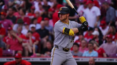 Ryan O'Hearn's three-run homer (2)