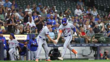 Jared Young's solo home run (7) 