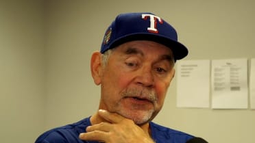 Bruce Bochy discusses the Rangers' 11-4 loss