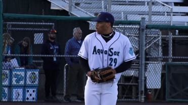 Mariners No. 9 prospect Jurrangelo Cijntje's four K's