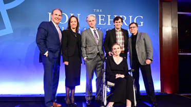 Bob Costas on hosting Lou Gehrig Legacy Gala 