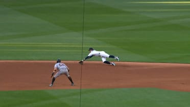 Colt Emerson's incredible diving play