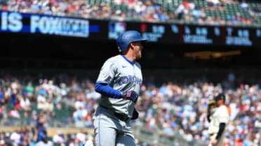 Myles Straw's solo homer (2)