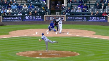Jack Leiter poncha a Ezequiel Tovar