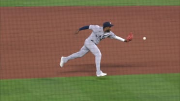 Pablo Reyes' impressive glove flip