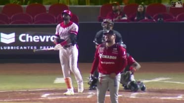 Estevan Florial pega el jonrón del empate 