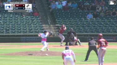 Dylan Dreiling triples (2) on a line drive to left fielder Joseph Sullivan. Frainyer Chavez scores. Rafe Perich scores.