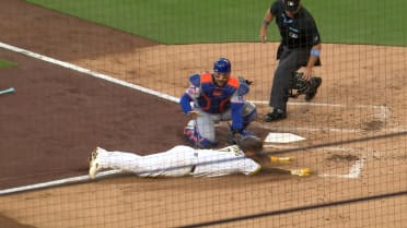 Sean Manaea nabs Jose Iglesias at home