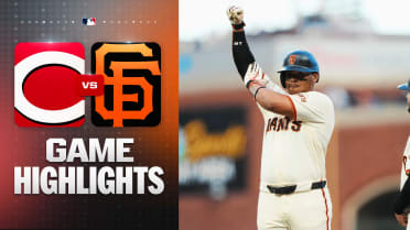Rafael Devers, Jung Hoo Lee power Giants to 5-0 win