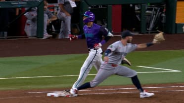 Jordan Lawlar is safe after review, leaves game