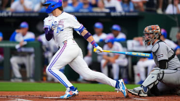 Bobby Witt Jr. singles in the 1st inning