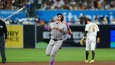 Harrison Bader's first homer with the Giants
