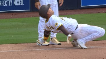 Jose Iglesias trips, does a kip-up on single