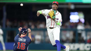 Luis Severino induce un doble play 