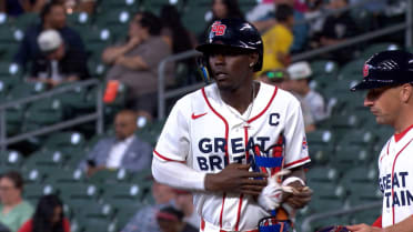 Jazz Chisholm Jr.'s two-run single