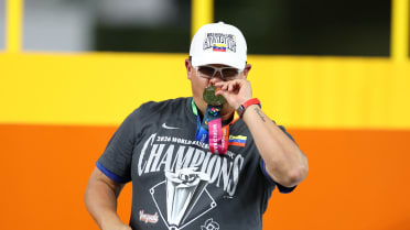 Venezuela manager Omar Lopez joins MLB Tonight