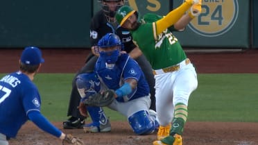 Shea Langeliers' solo home run (20)