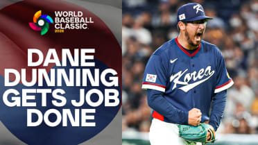 Dane Dunning strikes out Rixon Wingrove to end 7th