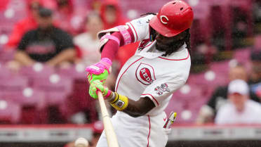 Elly De La Cruz's two-run single