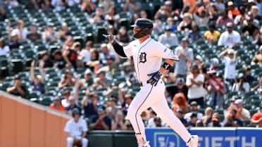 Spencer Torkelson's solo homer (23)