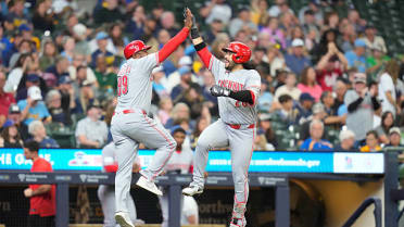 Eugenio Suárez's three-run home run (24)