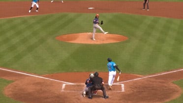 Xavier Edwards' RBI single