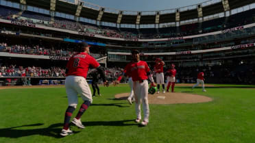 Matt Festa sella el triunfo 10-2