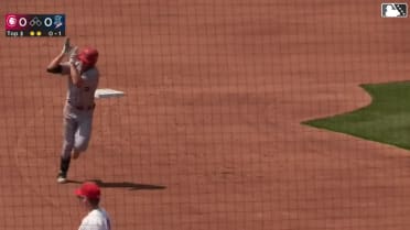 Jared Thomas hits a solo homer