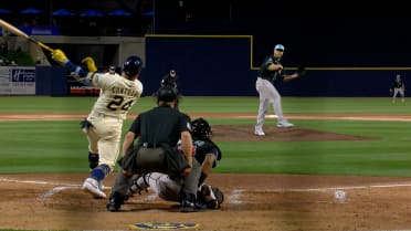 William Contreras' RBI single