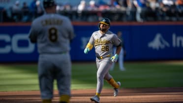 Carlos Cortes' three-run home run (1)