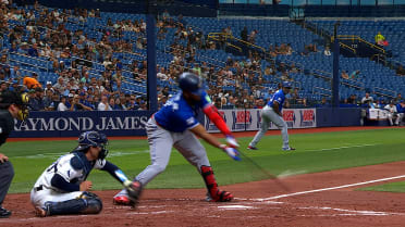 Vladimir Guerrero Jr.'s RBI single