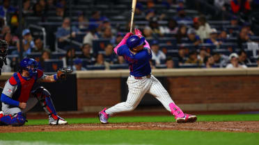 Francisco Alvarez's solo homer (6)
