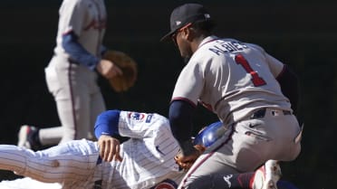 Spencer Strider picks off Hoerner after review