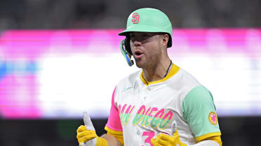 Gavin Sheets' game-tying single